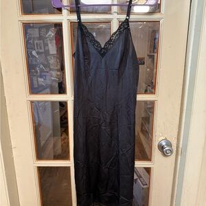 Maidenform Black Lace Chemise